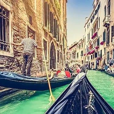 Uçaklı Ajet İle Grand İtalya Ve Capri Adası Turu 6 Gece 7 Gün BGY-FCO