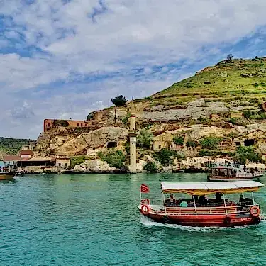 Kurban Bayramı Özel Uçaklı GAP Turu 4 Gece 5 Gün Ajet ile Gaziantep-Diyarbakır 26-30 Mayıs